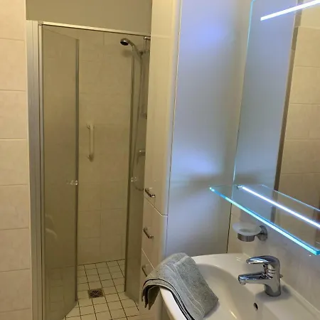 Pestalozzistr. 18 Eg Apartment